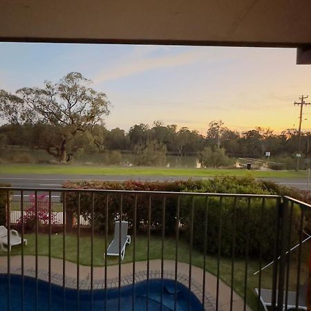 Mildura Riverview Motel Gol Gol ภายนอก รูปภาพ