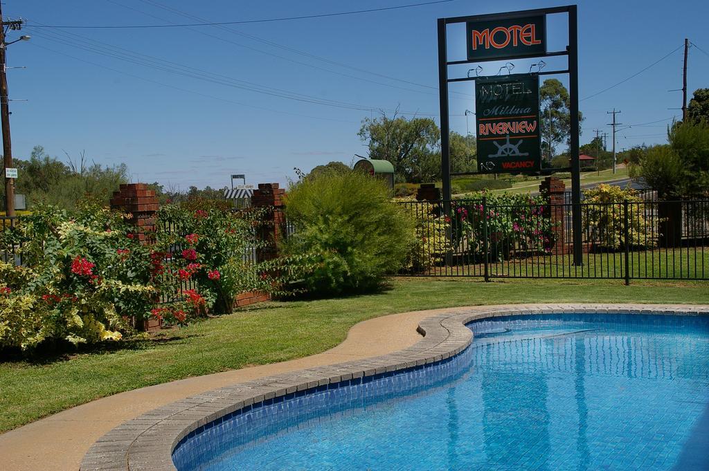 Mildura Riverview Motel Gol Gol ภายนอก รูปภาพ